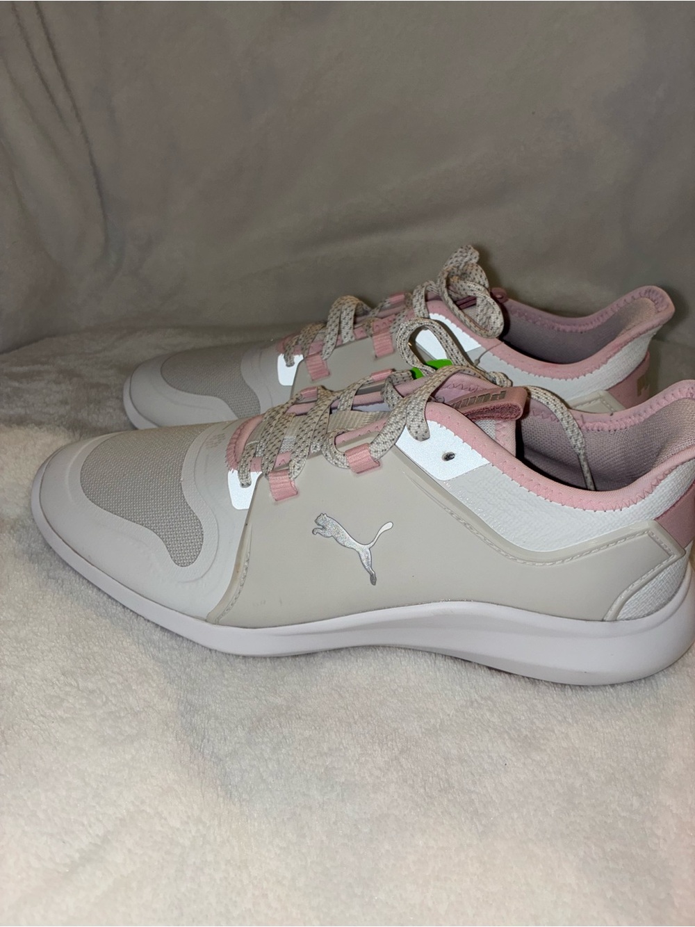 Puma Women's Cream and Pink Low-Top Sneakers